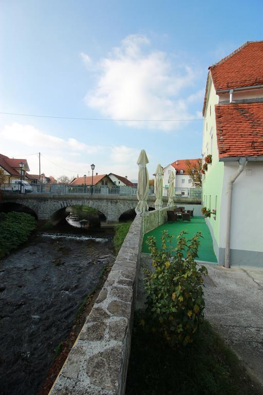 Guesthouse Veles Slovenska Bistrica Exterior photo