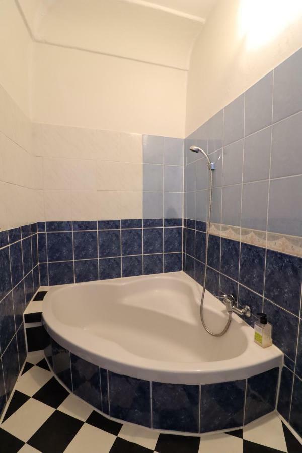 Guesthouse Veles Slovenska Bistrica Exterior photo