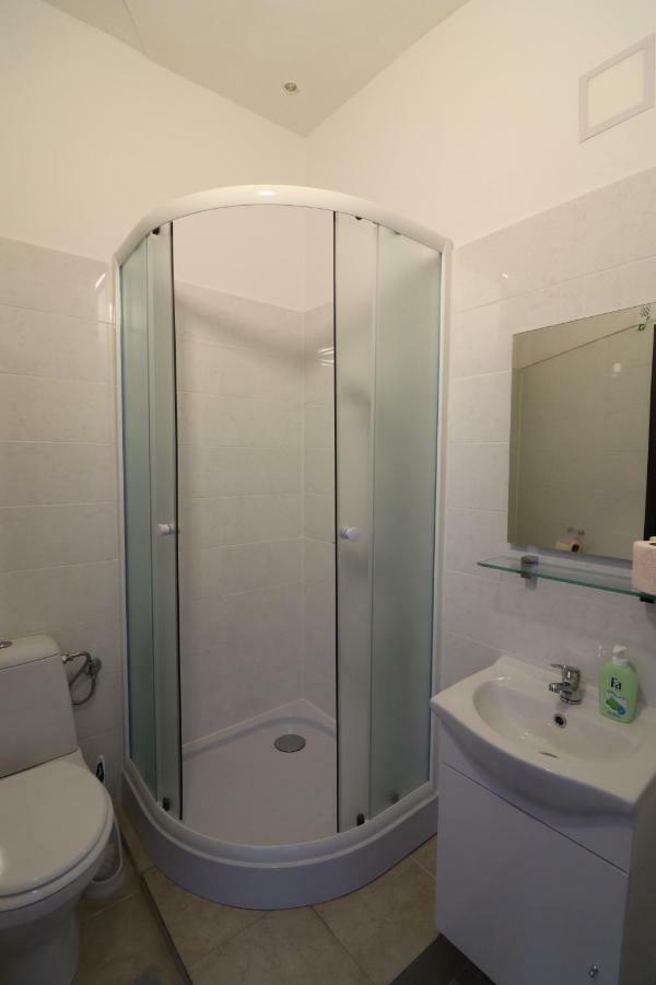 Guesthouse Veles Slovenska Bistrica Exterior photo